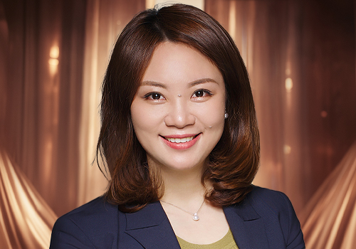 TITAN Women In Business Awards Winner - AIA China - Xiaoying Xie: Accelerating Trust as the Marketing Strategy